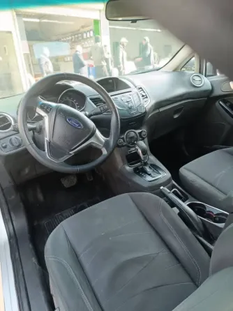 سيارة فورد فيستا 2016 /دمشق دمشق