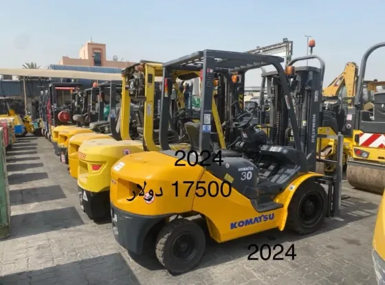 الرافعة الشوكية komatsu /درعا درعا