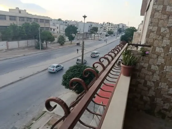 شقة للبيع /حمص حمص