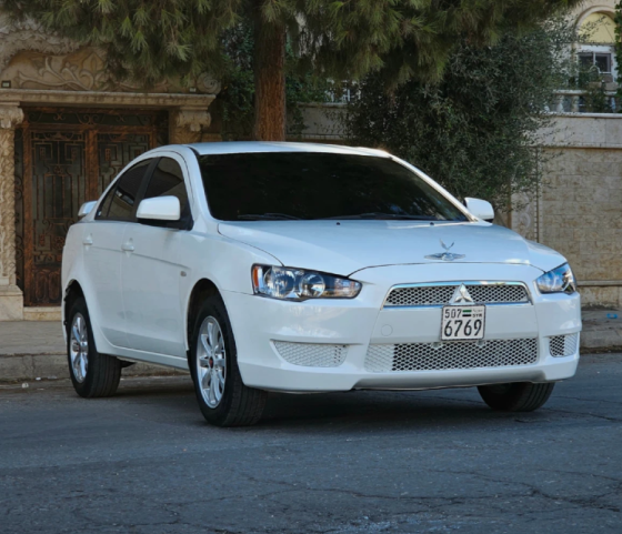 سياره موستوبيشي دمشق