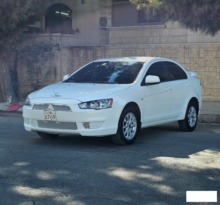 سياره موستوبيشي دمشق - الصورة 1