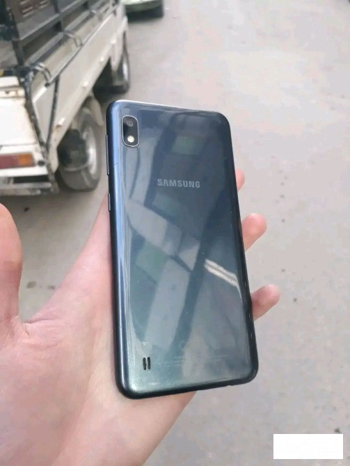 سامسونج A10 بحالة ممتازة حلب - الصورة 2