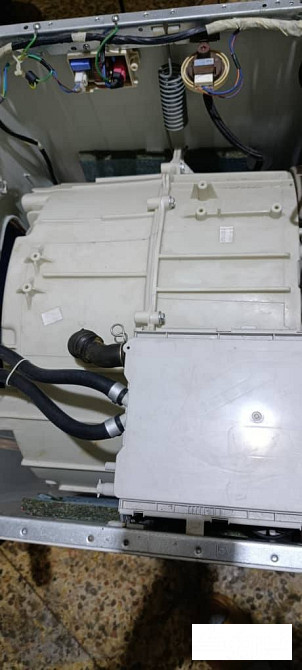 غسالة LG إل جي بحالة الجديد مستعملة شهرين فقط! حلب - الصورة 4