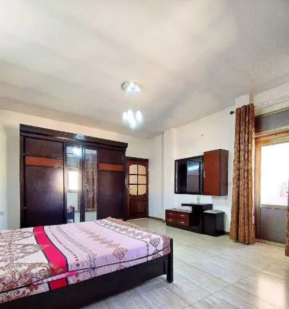 شقة للبيع /شارع الخضري الرئيسي حمص