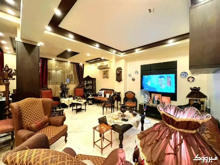 شقة للبيع/المالكي دمشق - الصورة 1