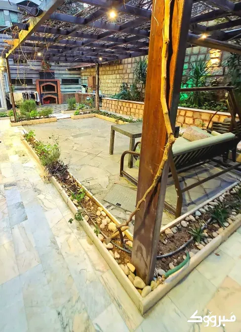 منزل ارضي مع حديقة للبيع/ساحة الشهبندر دمشق - الصورة 13