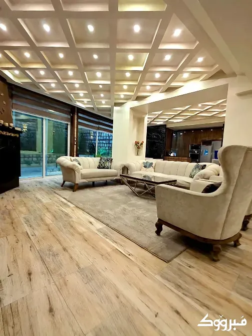 منزل ارضي مع حديقة للبيع/ساحة الشهبندر دمشق - الصورة 2