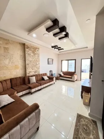 شقة للايجار او للبيع /حمص حمص