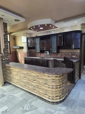 شقة للبيع /طرطوس مقابل كازية الشيخ سعد طرطوس