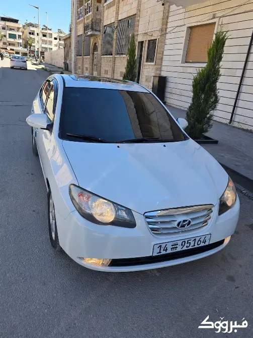 2010 Hyundai Elantra /حماه حماه - الصورة 2