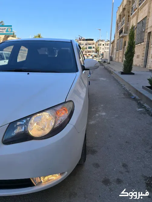 2010 Hyundai Elantra /حماه حماه - الصورة 3