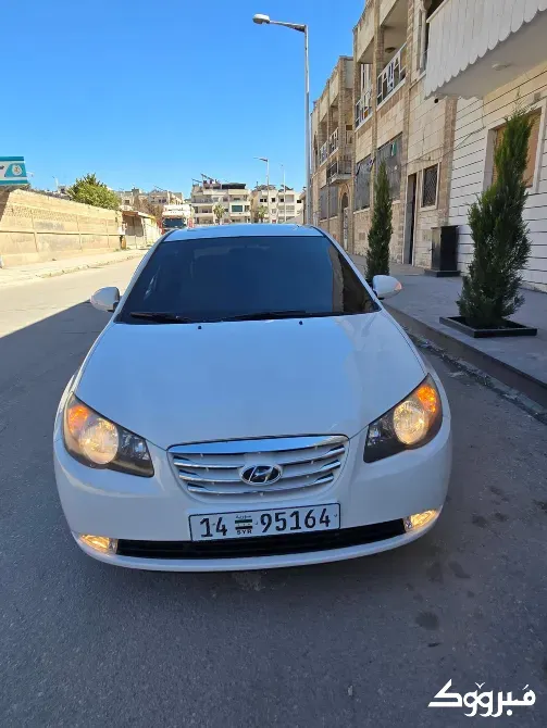 2010 Hyundai Elantra /حماه حماه - الصورة 1