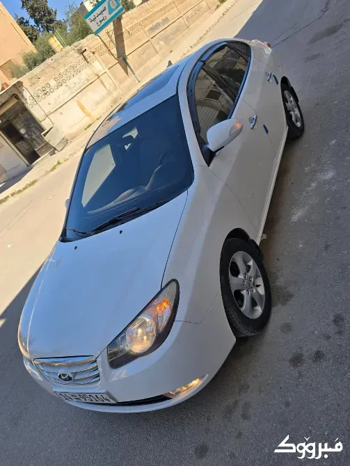 2010 Hyundai Elantra /حماه حماه - الصورة 4