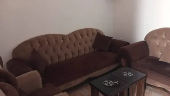 مكتب للبيع/مع الفرش/طرطوس طرطوس