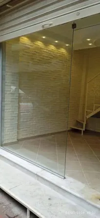 محل تجاري/شارع الثورة/طرطوس طرطوس