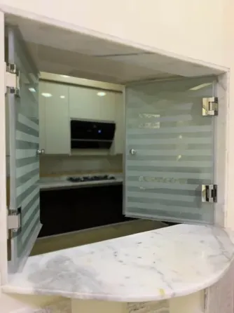 شقة ارضية للبيع///ضاحية قدسيا بالقرب من مدرسة التألق دمشق