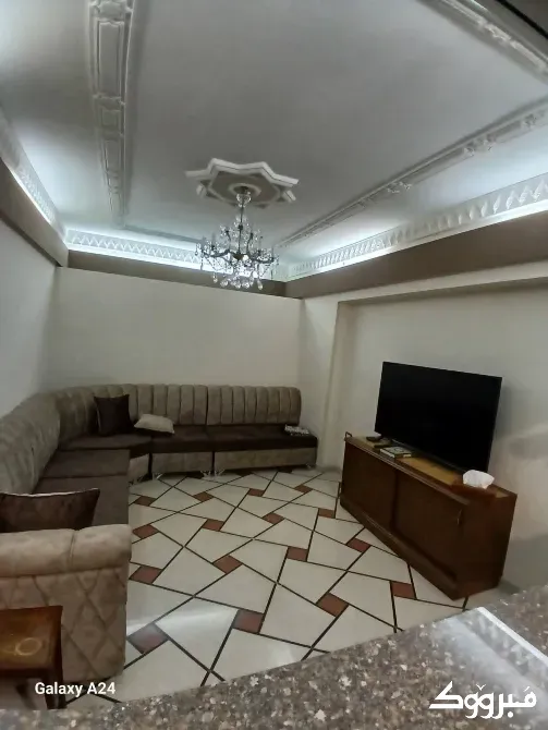 شقة للايجار //المزة دمشق - الصورة 1