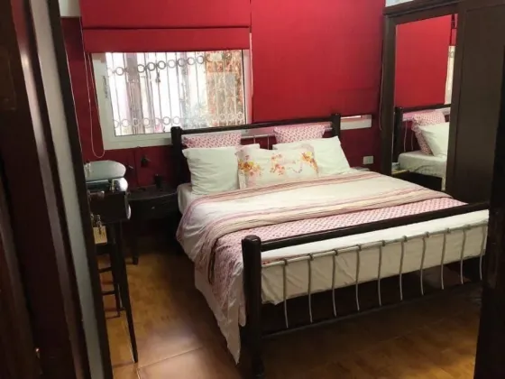 شقة للايجار مفروشة//المزة دمشق