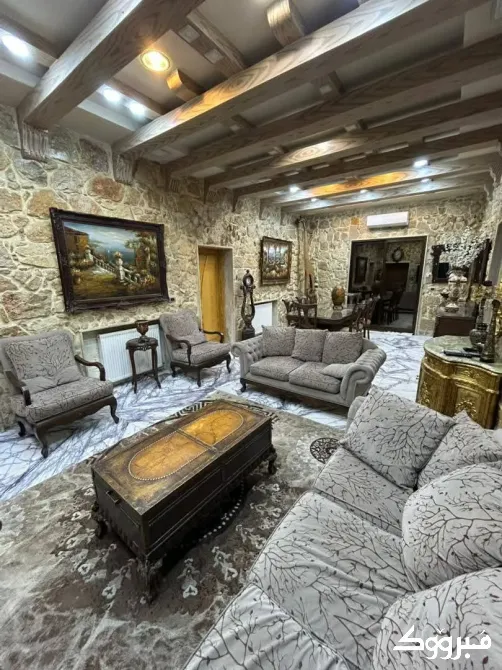 شقة للايجار//أبو رمانة دمشق - الصورة 2