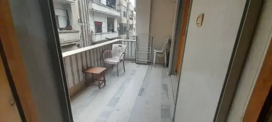 شقة للايجار//قرب دوار النزهة//حمص حمص