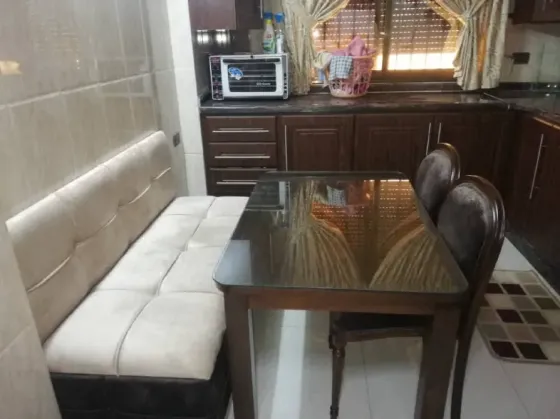 شقة للايجار//طرطوس /قرب مشفى الكندي طرطوس