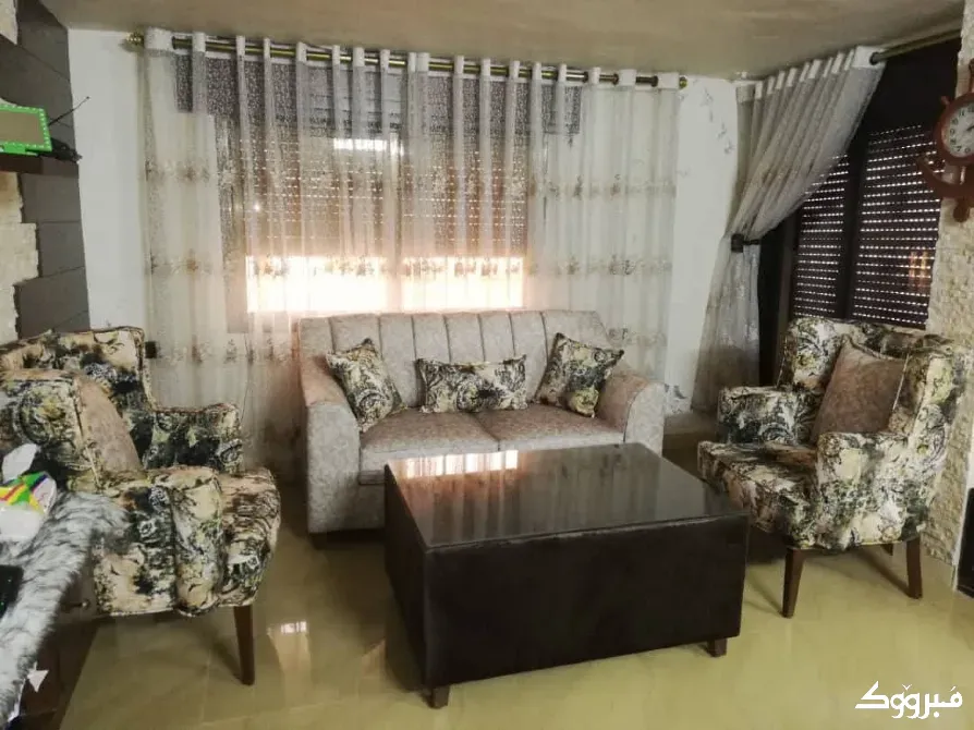 شقة للايجار//طرطوس /قرب مشفى الكندي طرطوس - الصورة 1