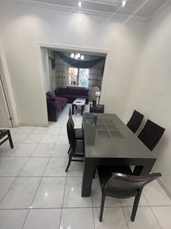 شقة للايجار//المزة اوتستراد دمشق