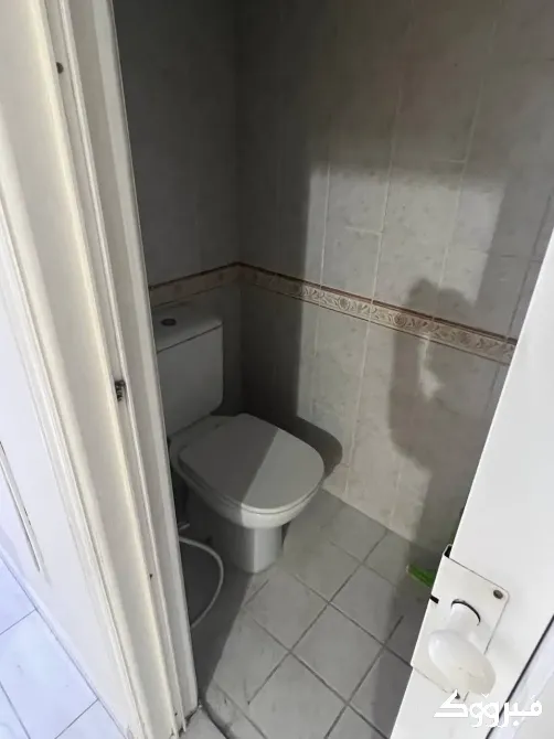 شقة للايجار//المزة اوتستراد دمشق - الصورة 8