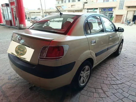 سيارة كيا ريو 2008//حمص حمص