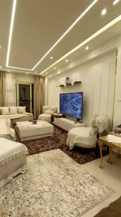 بيت مفروش للبيع//شارع بغداد//دمشق دمشق