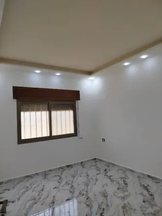 شقة للبيع//النقعة//جبلة اللاذقية