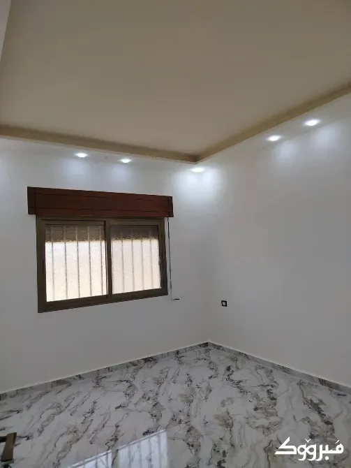 شقة للبيع//النقعة//جبلة اللاذقية - الصورة 4