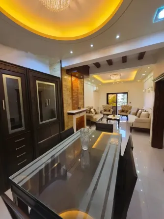 شقة للبيع//الامريكان//اللاذقية اللاذقية