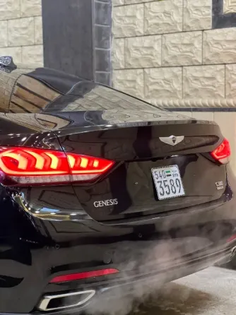 سيارة هونداي جينسس2016//صافيتا طرطوس