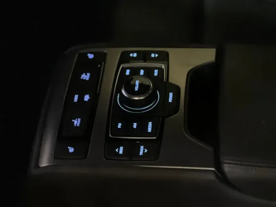 سيارة هونداي جينسس2016//صافيتا طرطوس