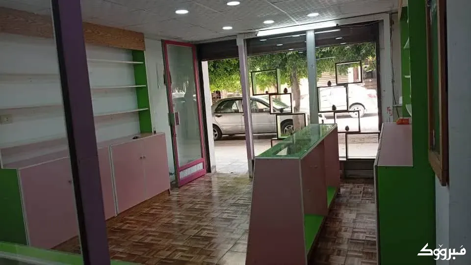 محل للإيجار//طرطوس//شارع الثورة طرطوس - الصورة 1