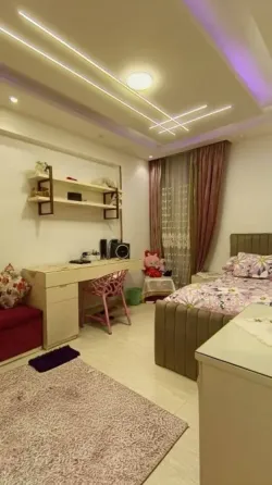 بيت للبيع//شارع بغداد دمشق