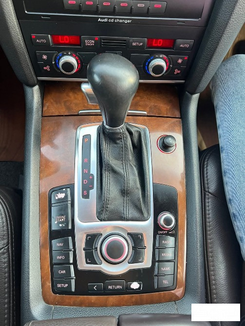 أودي Q7 quatro صافيتا - الصورة 10