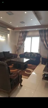 شقة للإيجار//المزة دمشق