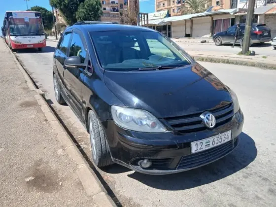 سيارة Volkswagen Golf Plus تسجيل 2006//حمص حمص