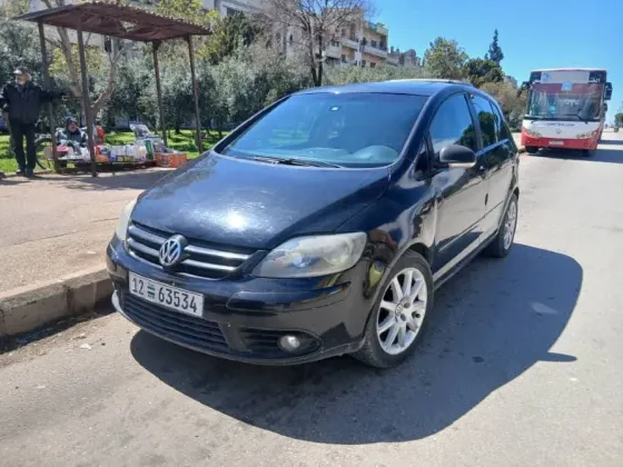 سيارة Volkswagen Golf Plus تسجيل 2006//حمص حمص