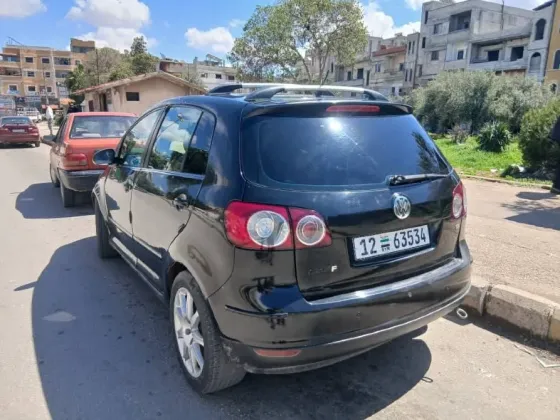 سيارة Volkswagen Golf Plus تسجيل 2006//حمص حمص