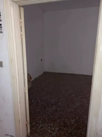 مكتب للبيع//شارع الدهب//طرطوس طرطوس