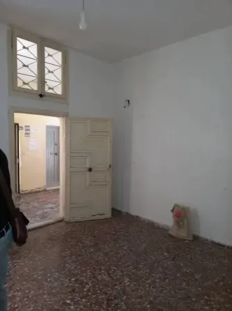 مكتب للبيع//شارع الدهب//طرطوس طرطوس