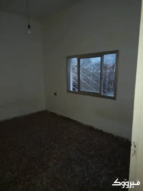 مكتب للبيع//شارع الدهب//طرطوس طرطوس - الصورة 5