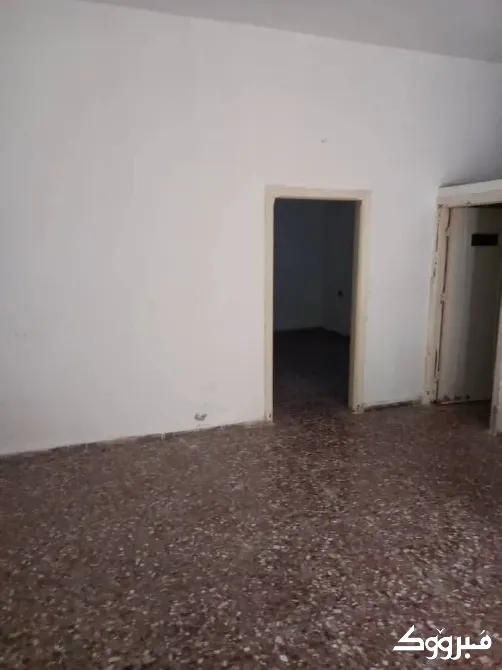 مكتب للبيع//شارع الدهب//طرطوس طرطوس - الصورة 1