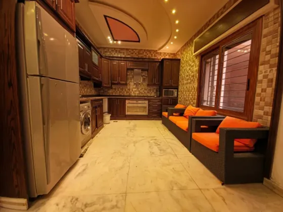 منزل للبيع او للايجار//فيلات غربية//دمشق دمشق