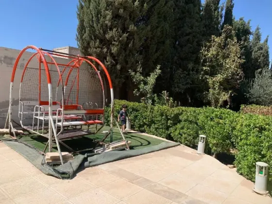 فيلا للبيع//صحنايا دمشق