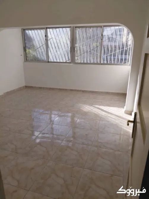 شقة للايجار//دمشق//مزة جبل دمشق - الصورة 2