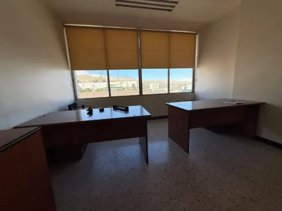 مكتب للايجار//ببناء المهندسين//دمشق دمشق
